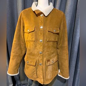 Outback Trading Co. faux Suede with faux Sherpa lining size Small